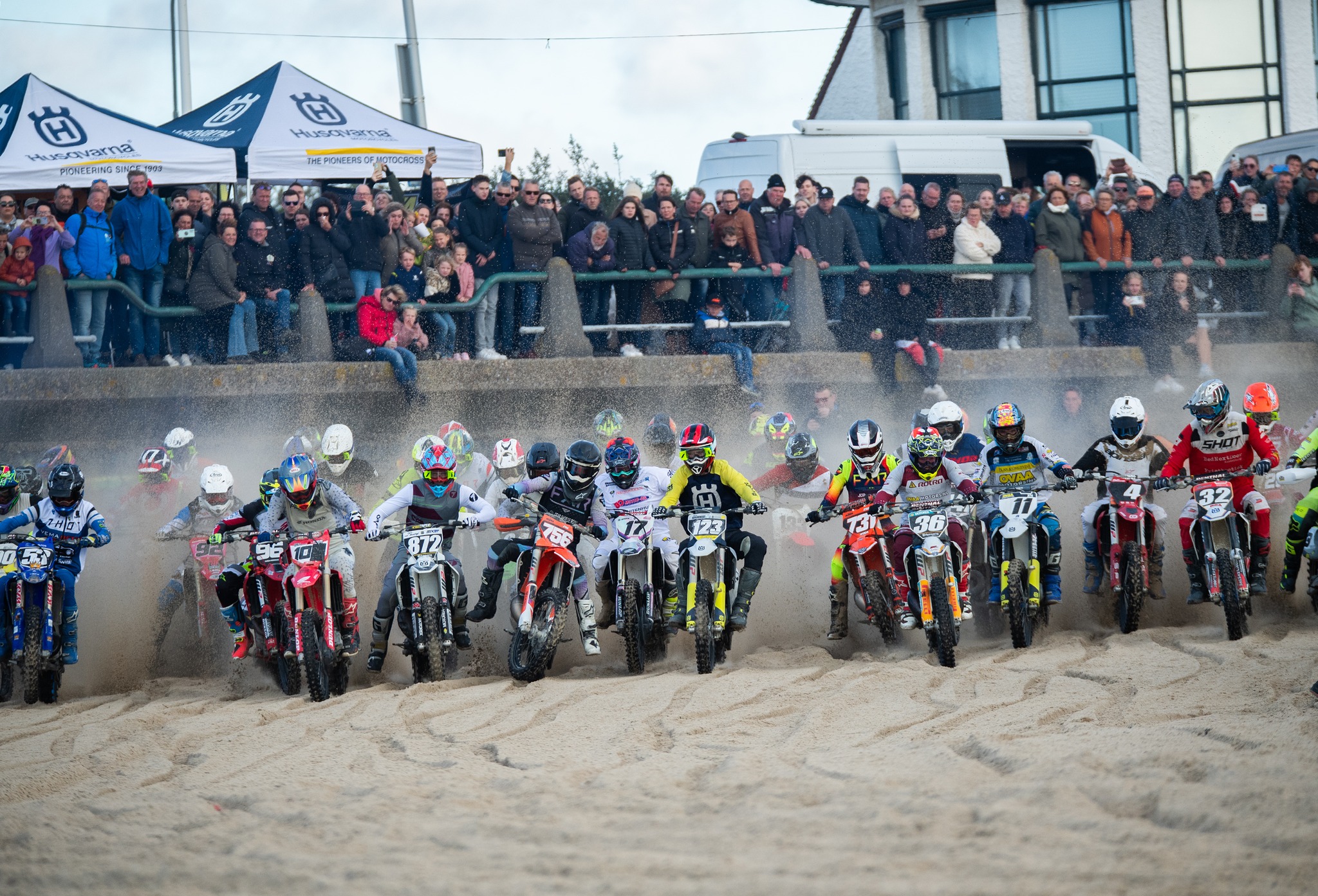 Startprocedure 37e Autobedrijf Kluyfhout strandcross